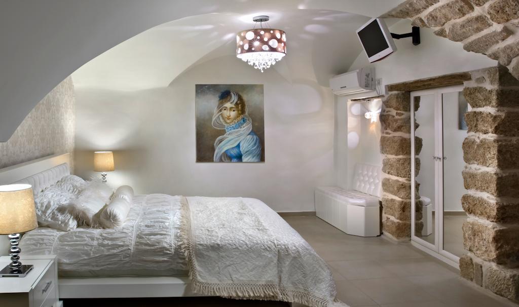 Lighthouse Suite - Acre Room photo